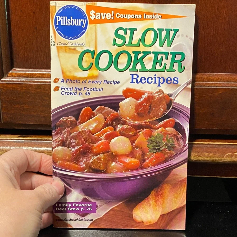 Pillsbury four piece cookbook magazine set